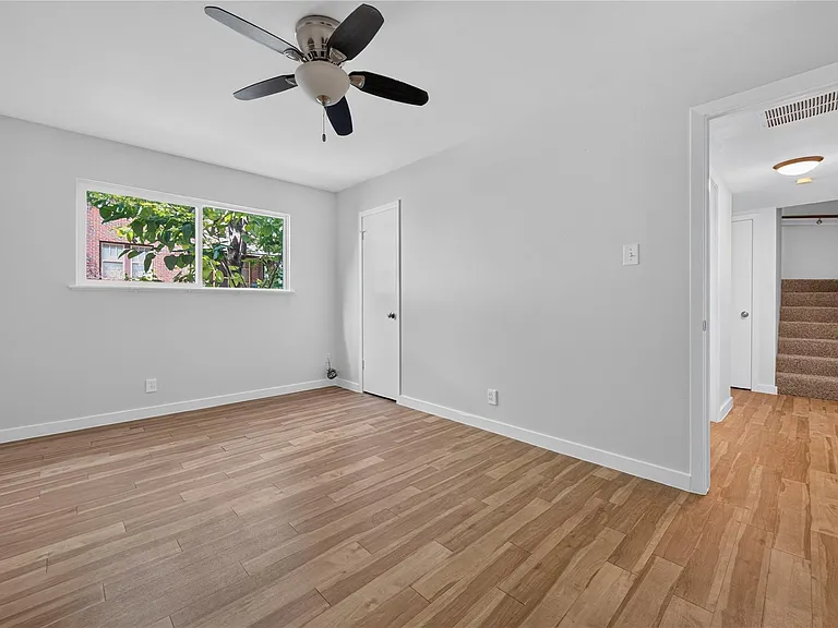 1513 Travis Heights Blvd #A — Photo 12