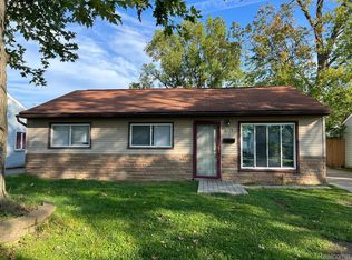 307 3rd Ave, Pontiac, MI 48340