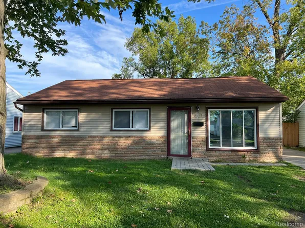 307 3rd Ave, Pontiac, MI 48340