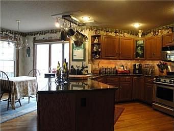 4th image of 131 Meadow Ct