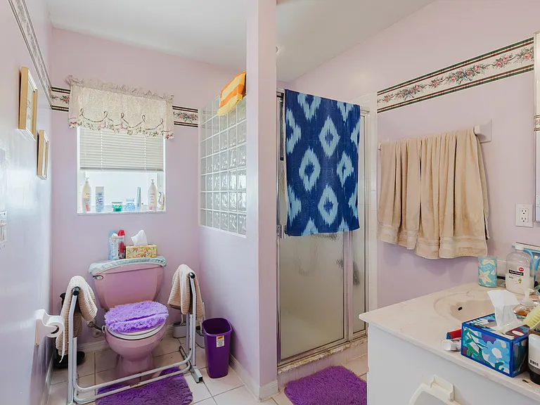 1234 SE 13th Ave #1 — Photo 3