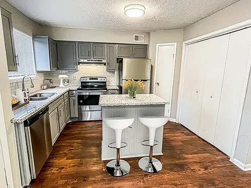 Altanova Apartments, Houston, TX — Photo 1