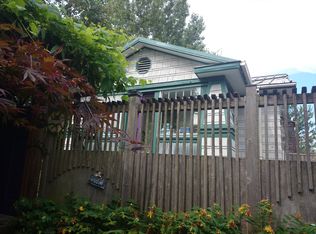 325 29th Ave, Seattle, WA 98122