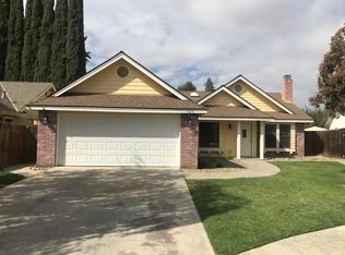 523 N Cottonwood Ct, Visalia, CA 93291