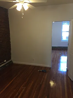 Rented by Bezell Group | media 1