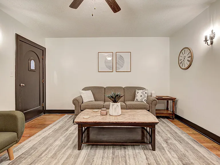 2215 W Broadway Ave #1 — Photo 20