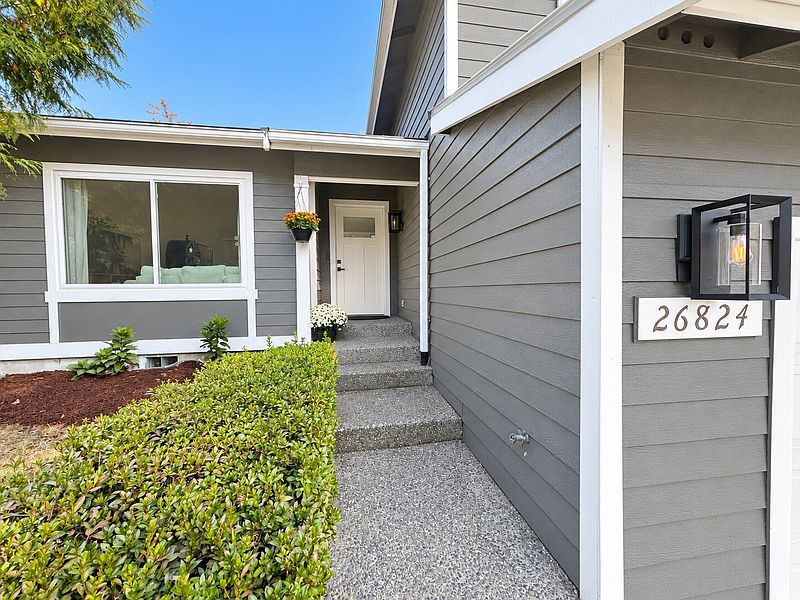 2nd image of 26824 NE 164th Street