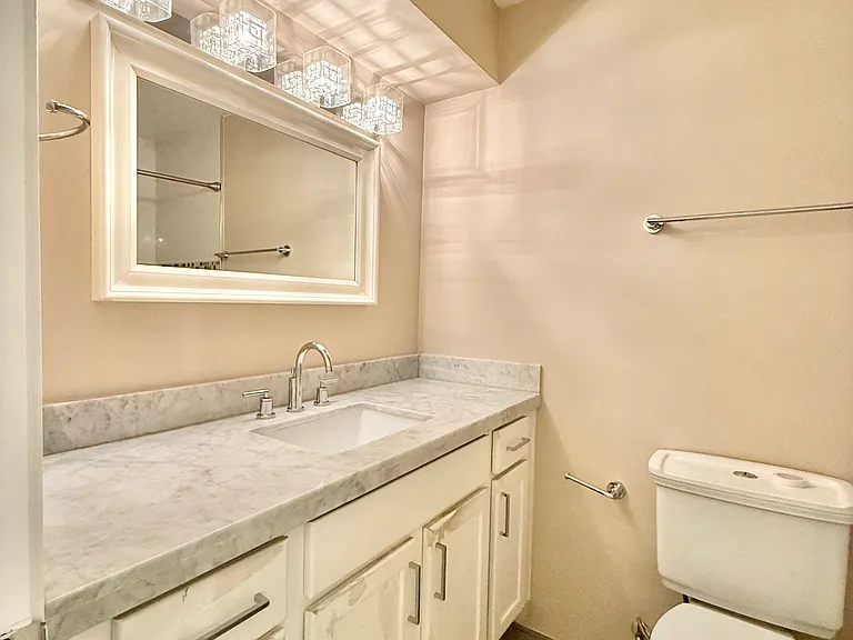 3110 N 40th St #8 — Photo 9