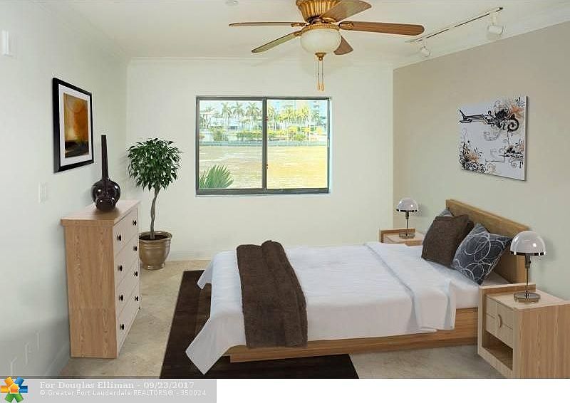 1st image of 2201 SE 18th St APT 207
