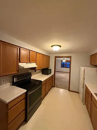 Building Photo - 308 5th St NW