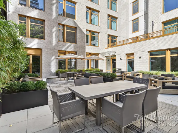 218 West 103rd Street 12B image 11 of 12