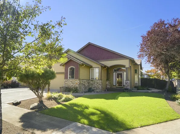 2818 NE 173rd Ct, Vancouver, WA 98682