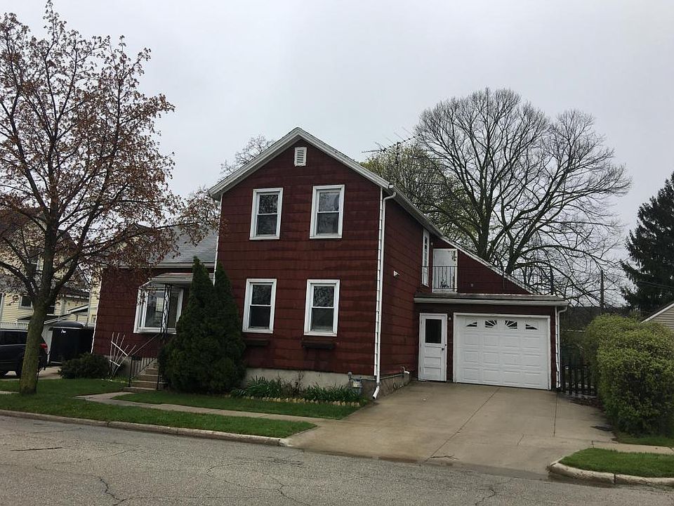 1st image of 212 Smith St