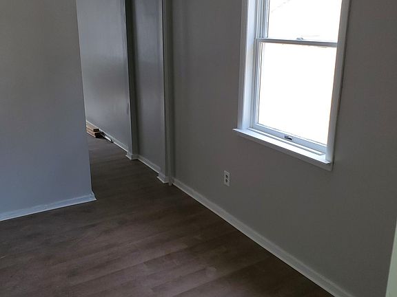 5th image of 1217 Ovington Ave #2