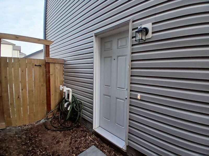 1st image of 20940 19th Ave NW