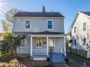 92 4th St, Hamden, CT 06514