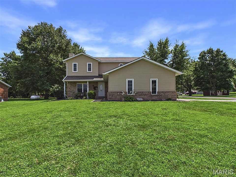1st image of 8504 Country Ln