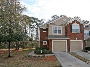 3127 Hollow Tree Ct, Jacksonville, FL 32216