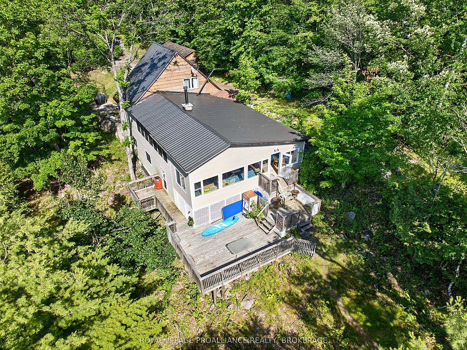 1st image of 1881B Massassauga Rd