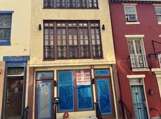 2036 Sansom St #1, Philadelphia, PA 19103