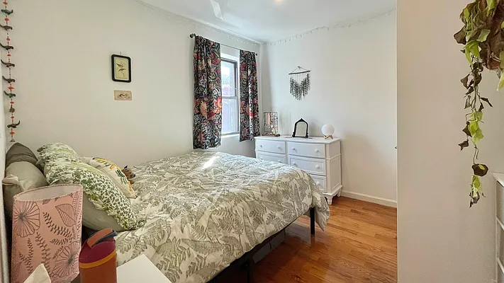 Rented by Strivers Management Group Corp (Brokerage) | media 8