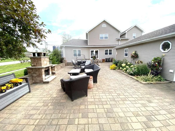 204 S Franklin St, Saint Ansgar, IA 50472