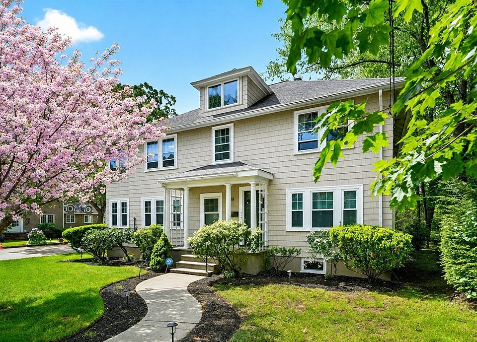 1st image of 288 Auburndale Ave #B