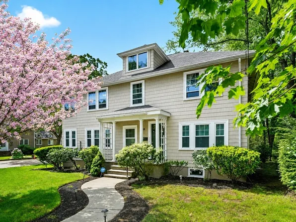 288 Auburndale Ave #B, Newton, MA 02466