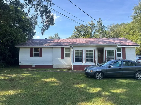 141 W Louisville St, Clayton, AL 36016