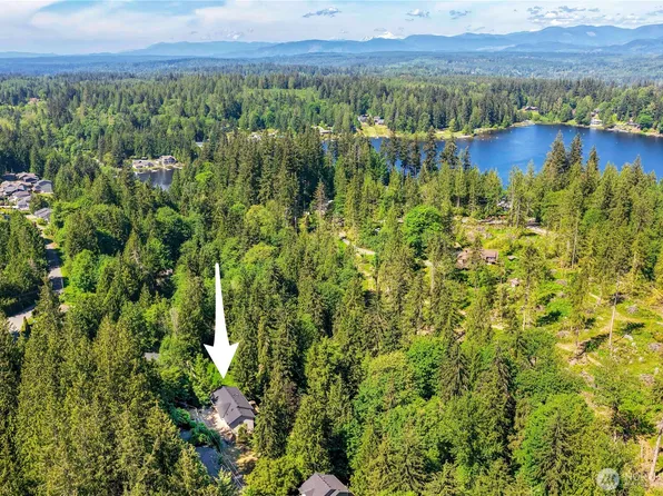 5827 176th Drive SE, Snohomish, WA 98290
