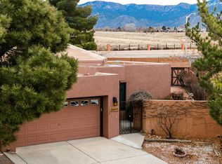 6024 Vista Campo Rd NE, Albuquerque, NM 87109