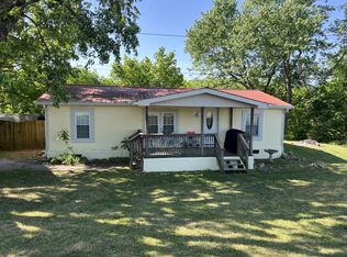 744 W Main St, Watertown, TN 37184