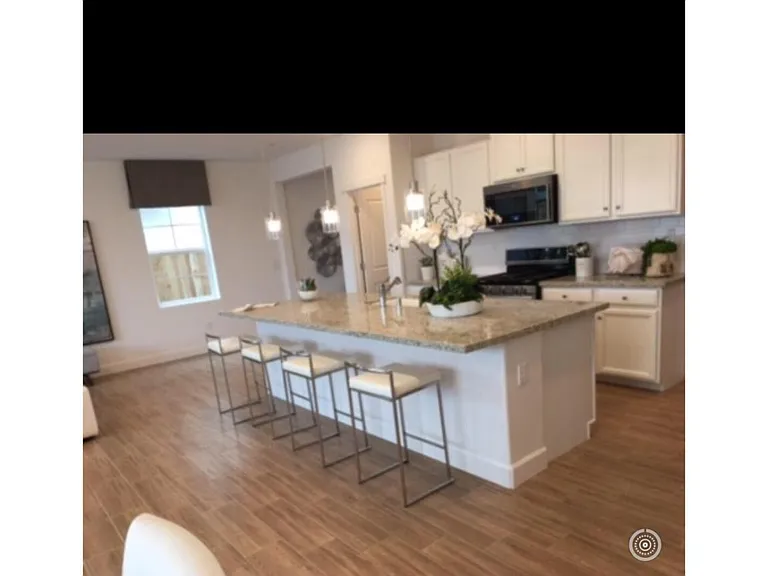 5608 Howell Mountain Ln — Photo 45