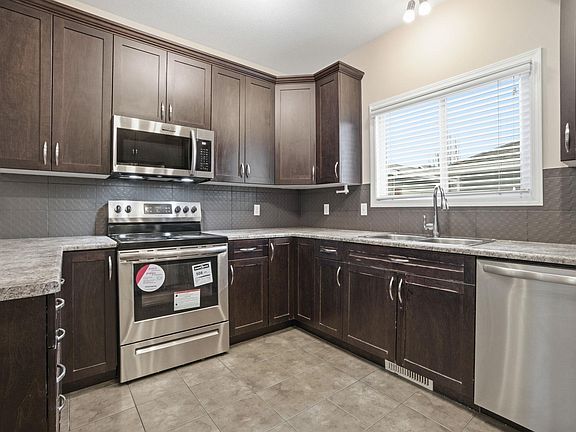 2nd image of 2011 72nd St SW