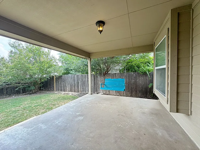 1804 Laminar Creek Rd — Photo 15