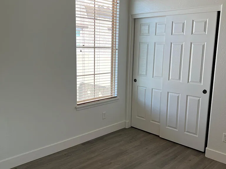 13351 S 186th Dr — Photo 13