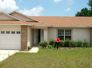 201 Forest Park Ln, Lady Lake, FL 32159