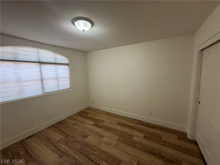 10225 Red Bridge Ave — Photo 17