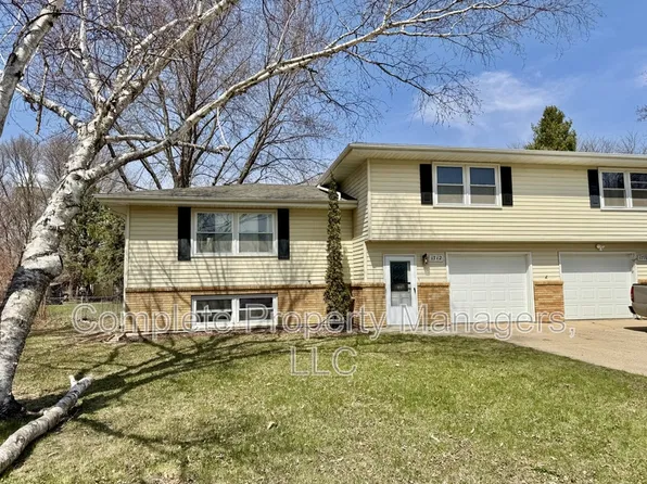 1712 Gateway Dr, Albert Lea, MN 56007