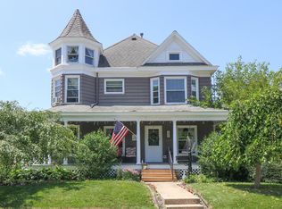 302 N Henry St, Crestline, OH 44827