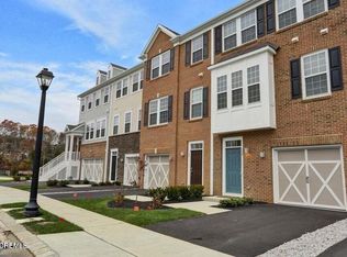 136 Waypoint Dr #1803, Eatontown, NJ 07724