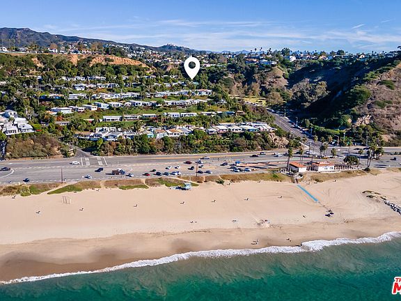 4th image of 37 Aloha Dr