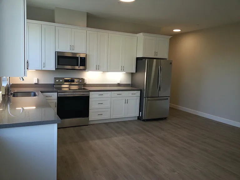 1160 El Camino Real #211 — Photo 3