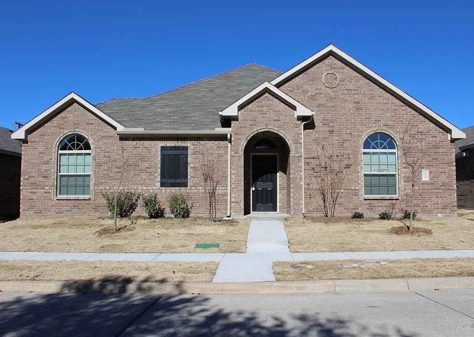 1st image of 1915 Blue Sage Dr