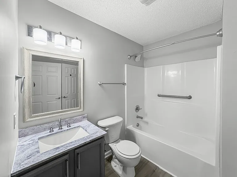 Summers Run Apartments — Photo 17