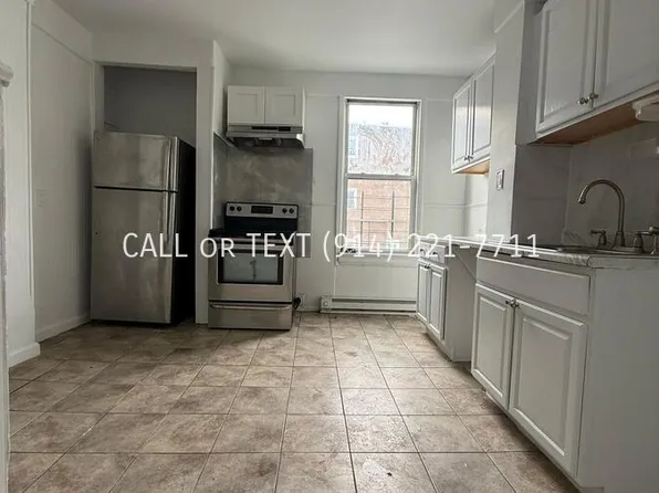 15 Cedar St, Yonkers, NY