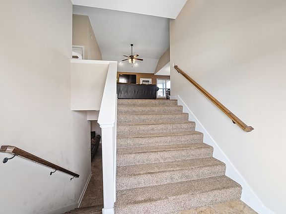 4th image of 3758 Silver Fox Ln
