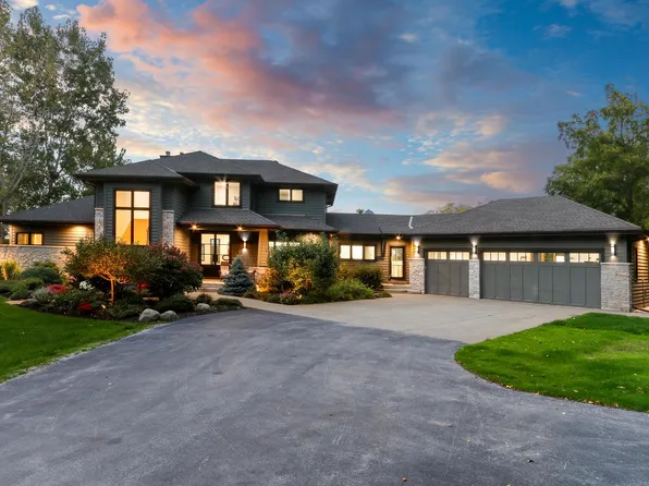 N3048 Lake Forest CIRCLE, Lake Geneva, WI 53147