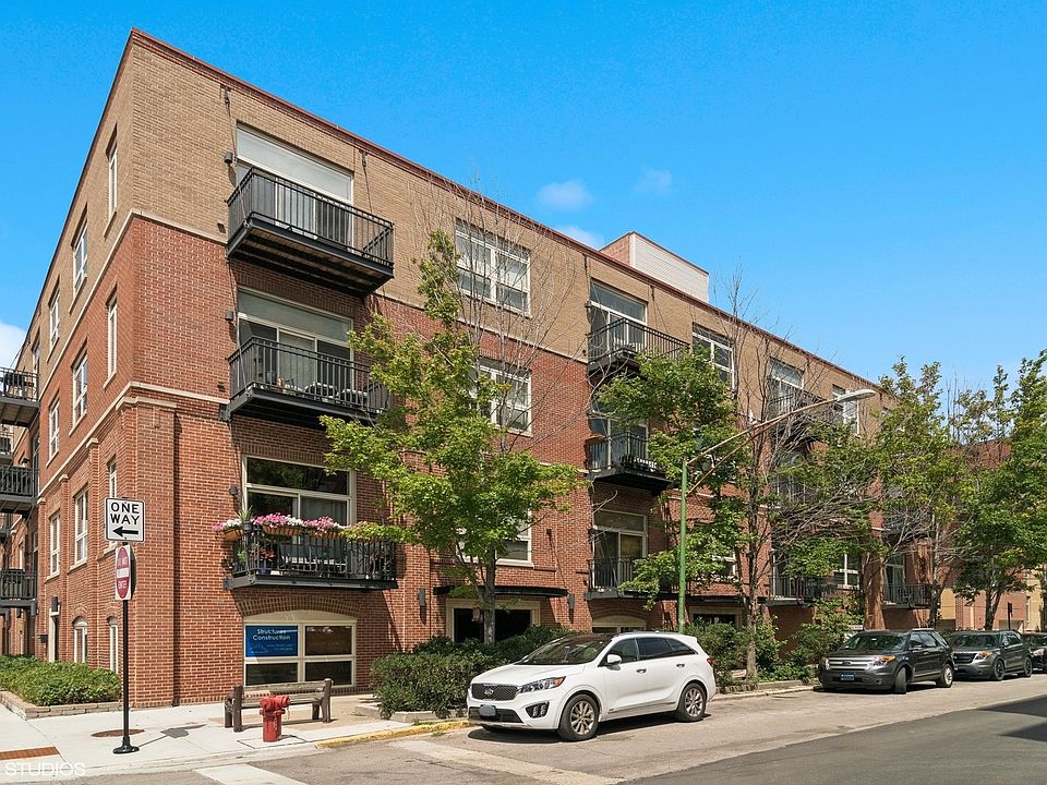 1st image of 2806 N Oakley Ave #206