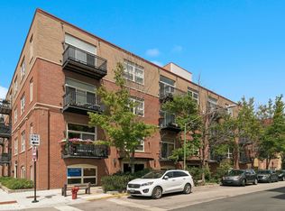 2806 N Oakley Ave #206, Chicago, IL 60618